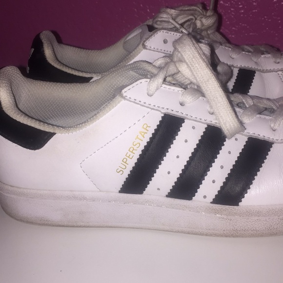 Adidas Superstars! - Picture 3 of 6